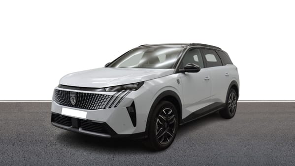 Peugeot 5008 GT + Caméra 360 Altus Utilitaires